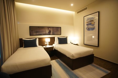 C Hotel And Suites