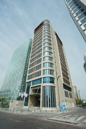 C Hotel And Suites