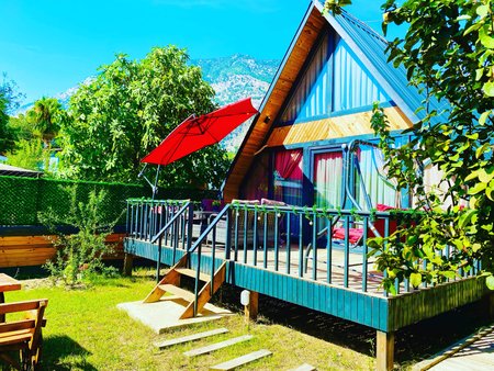Garden Bungalow