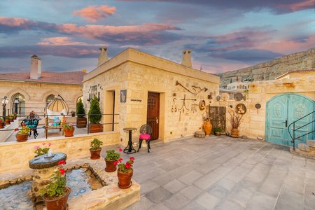 Elysion Cave Suites