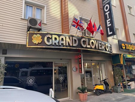Grad Clover Otel