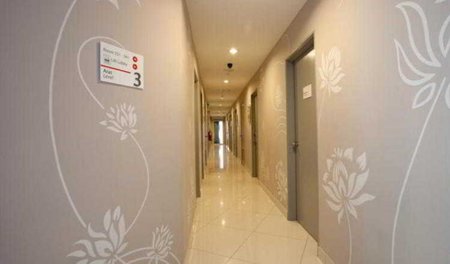 Tune Hotel Danga Bay