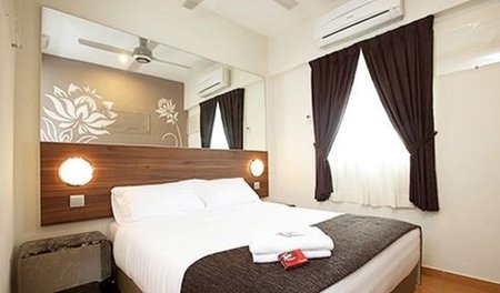 Tune Hotel Danga Bay