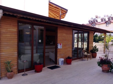 Dinara Hotel