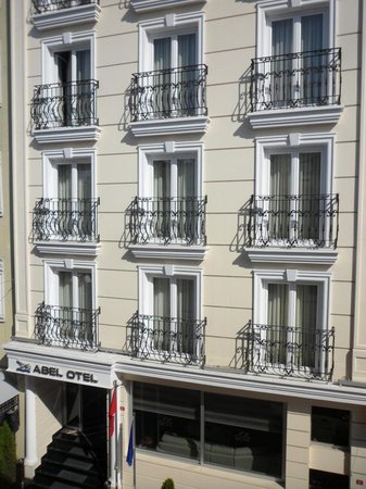 Abel Hotel