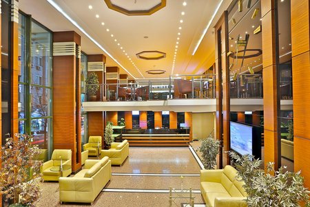 Grand Madrid Hotel