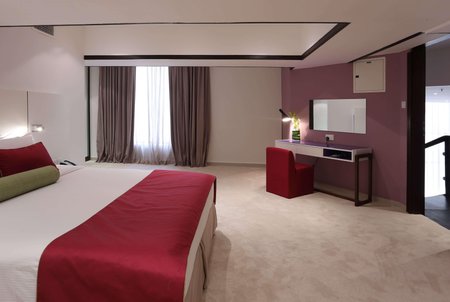 Ramada Hotel & Suites By Wyndham Dubai Jbr