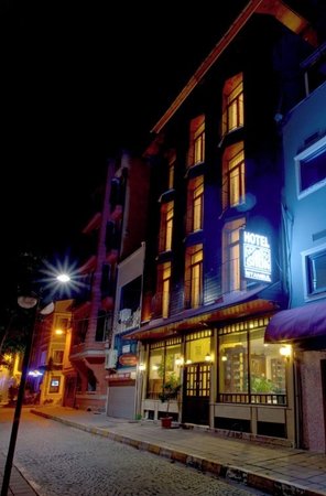 Saba Hotel