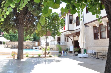 Urcu Hotel