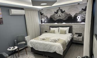 Blue Moonrise Hotel