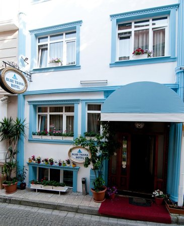 Blue Tuana Hotel