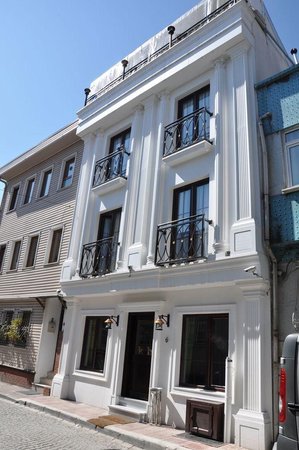 Kumru Hotel