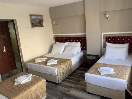 Kecik Hotel