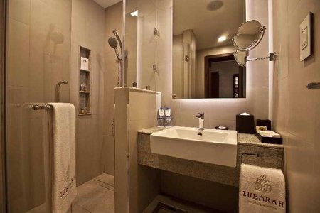 Zubarah Hotel