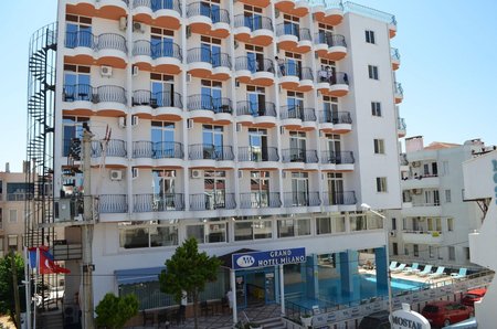 Grand Milano Hotel