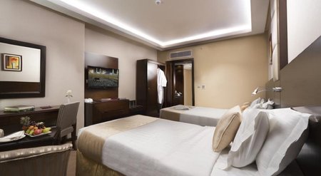 Razan Al Rawdha Hotel