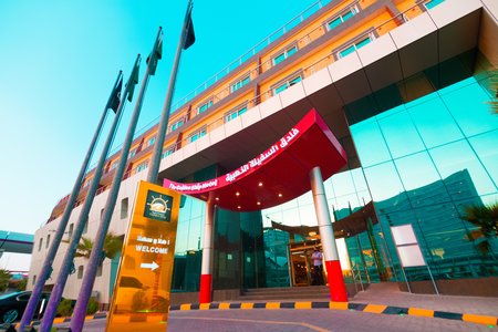 Golden Ship Hotel